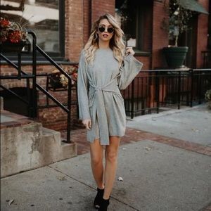 Vici sweater tie dress in black